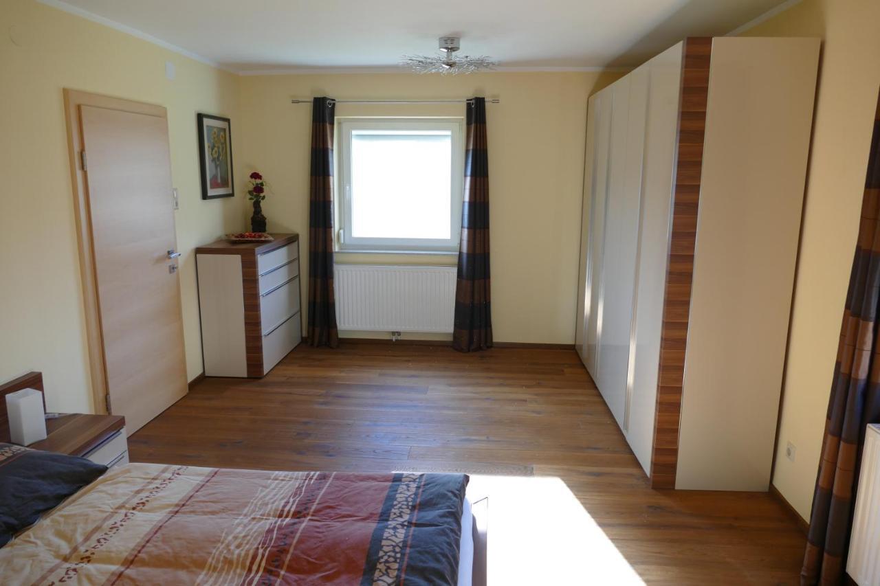 Ferienwohnung Stichauner โบเดนสดอร์ฟ ห้อง รูปภาพ